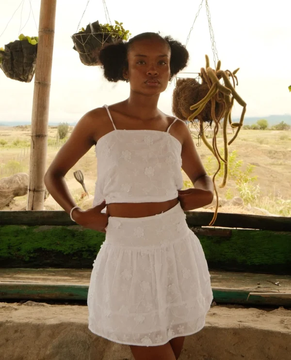 Falda Girly Flor Relieve