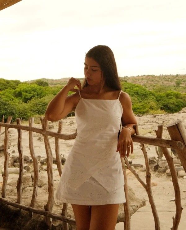 Vestido Classic Ojalillo