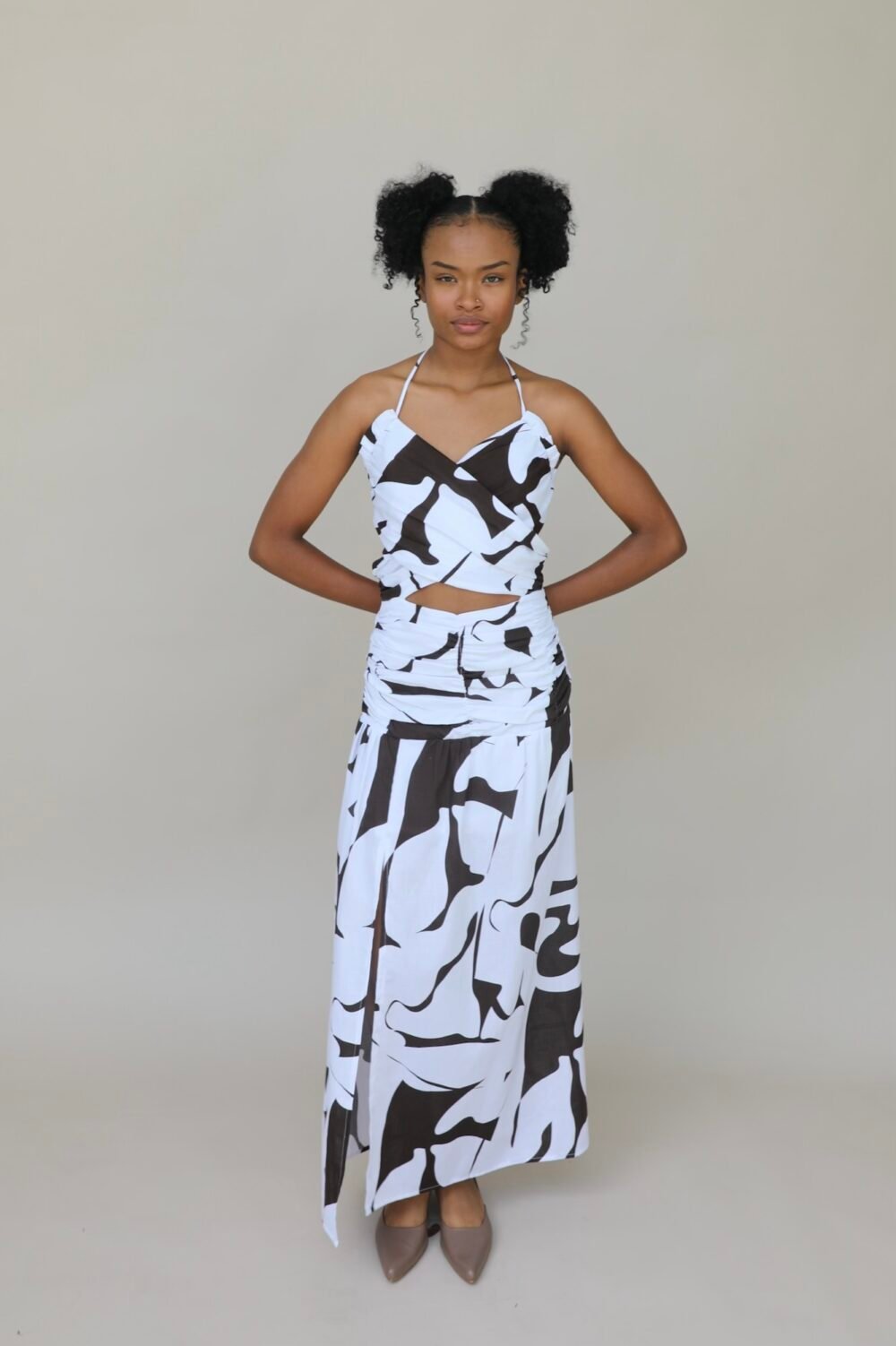 Vestido Grecia cafe - Image 12