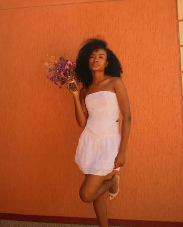 Blusa Madrid Relieve Floral Bordado